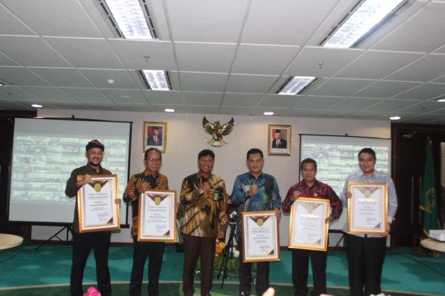 Penyerahan Sertifikat 08-08-2020